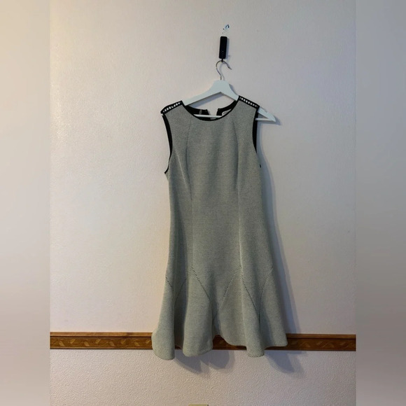 REBECCA TAYLOR Crew Neck Mini Dress Grey Houndstooth Drop waist Flare Medium 8 - Picture 2 of 5